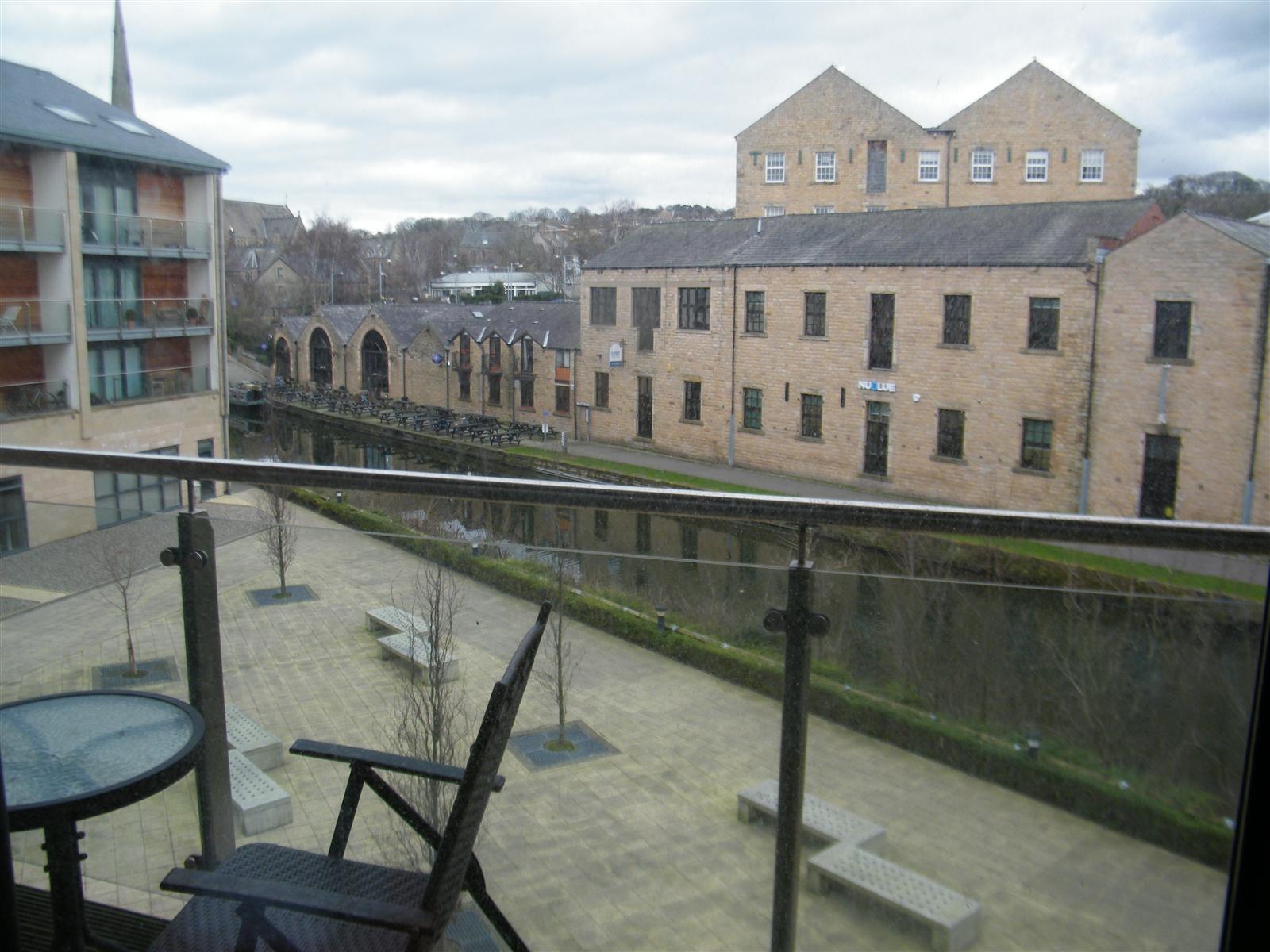 Flat Aalborg Place in Lancaster