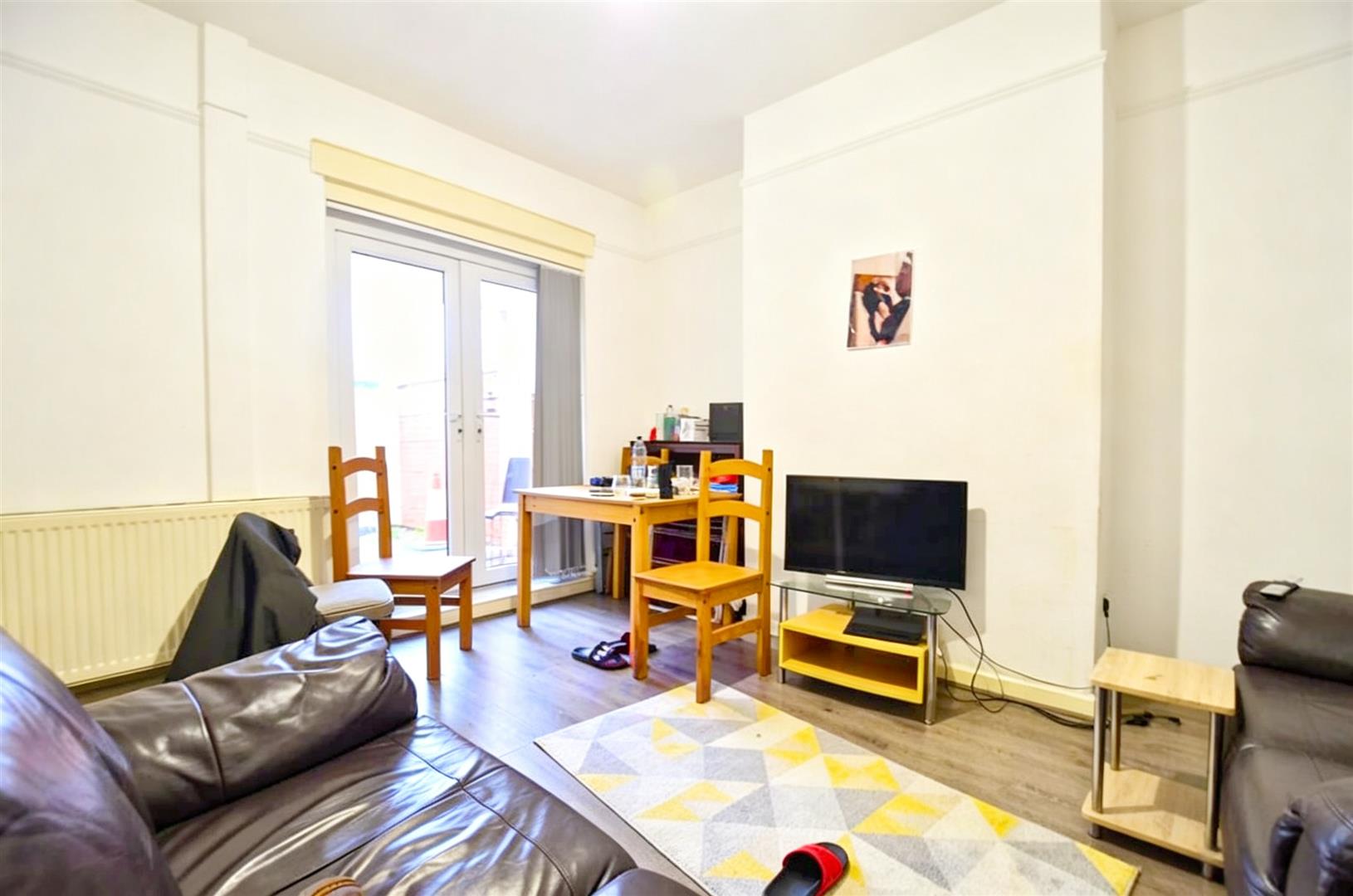 Flat Stafford Road in Eccleshall