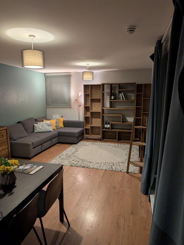 Room Erebus Drive in Greater London