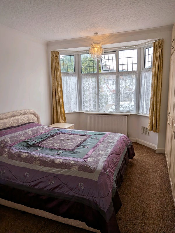 Room Green Lane in Greater London
