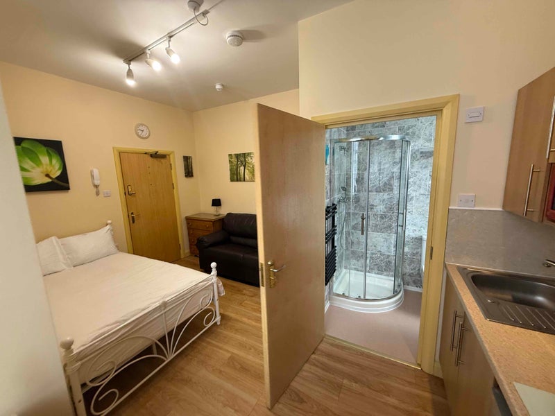 Room Regent Street in Coventry