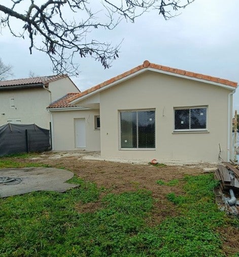 House Rue des Treilles in Libourne