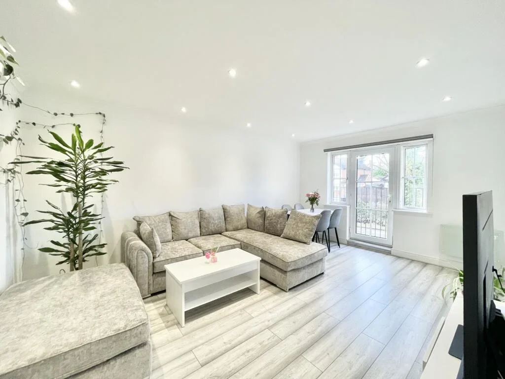 Flat Addison Court in Epping Forest