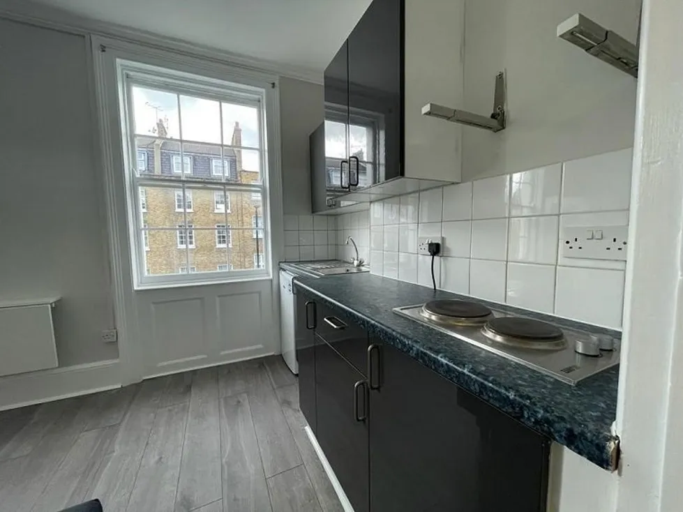 Flat Gloucester Place in City of Westminster