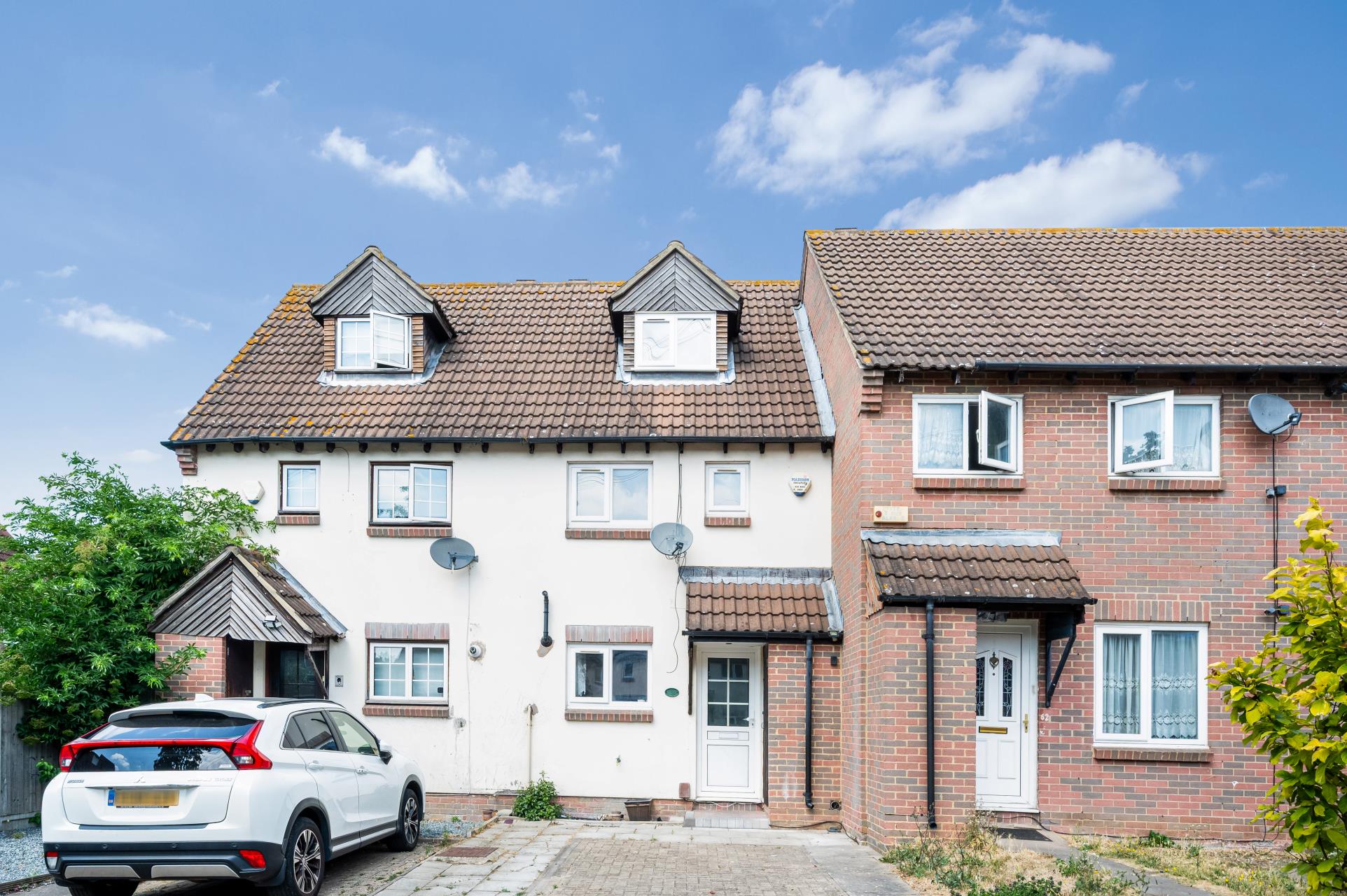 House Jade Close in Greater London