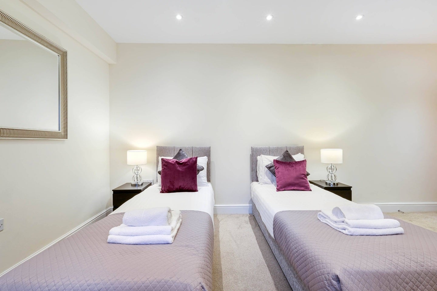 Flat Queen Street in Maidenhead