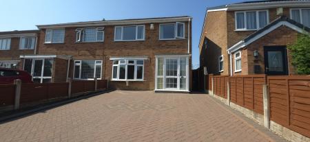 House Launceston Close in Tamworth