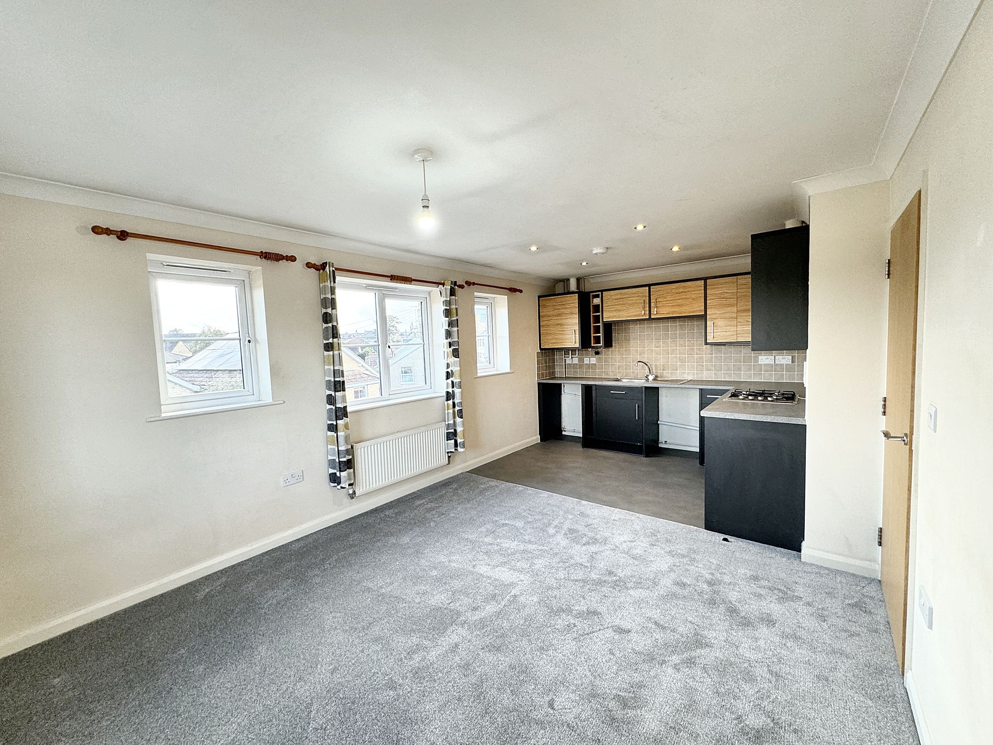 Flat Eastleigh Road in Taunton