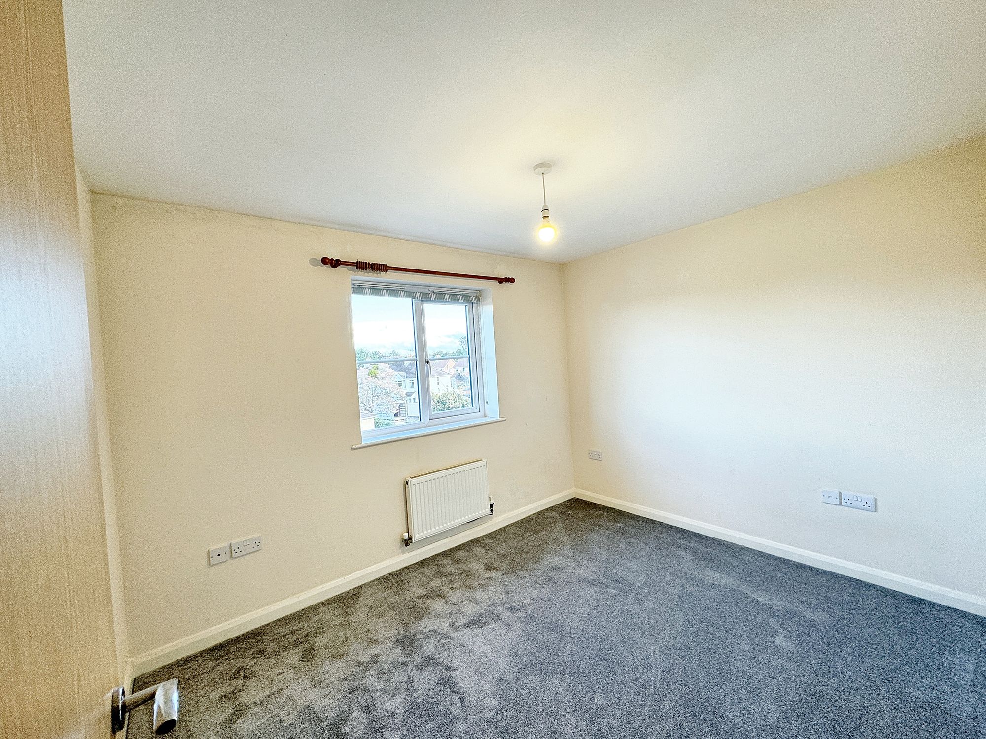 Flat Eastleigh Road in Taunton