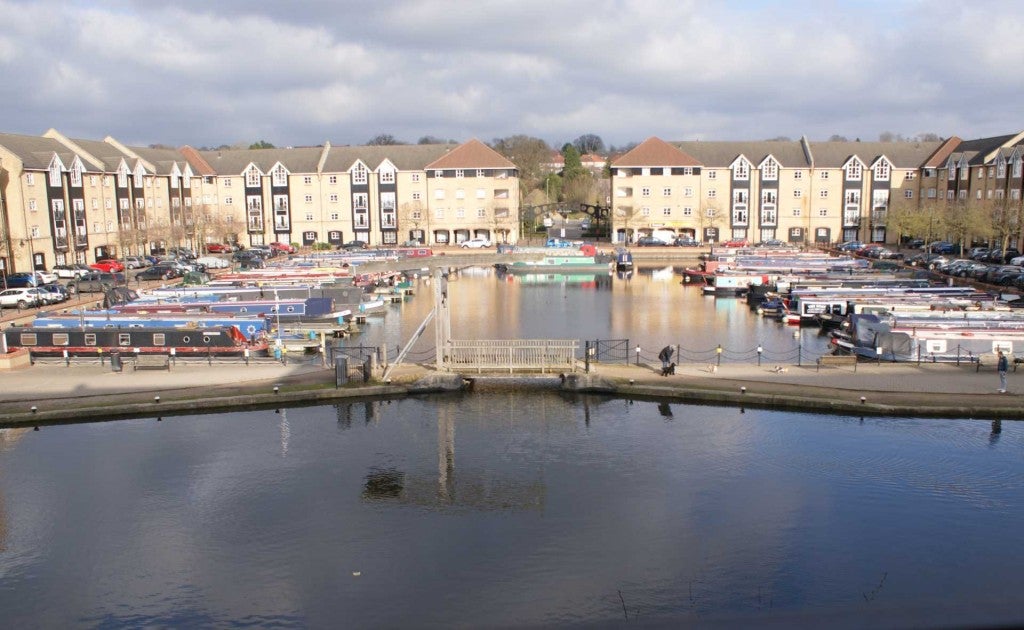 Flat Stationers Place in Dacorum