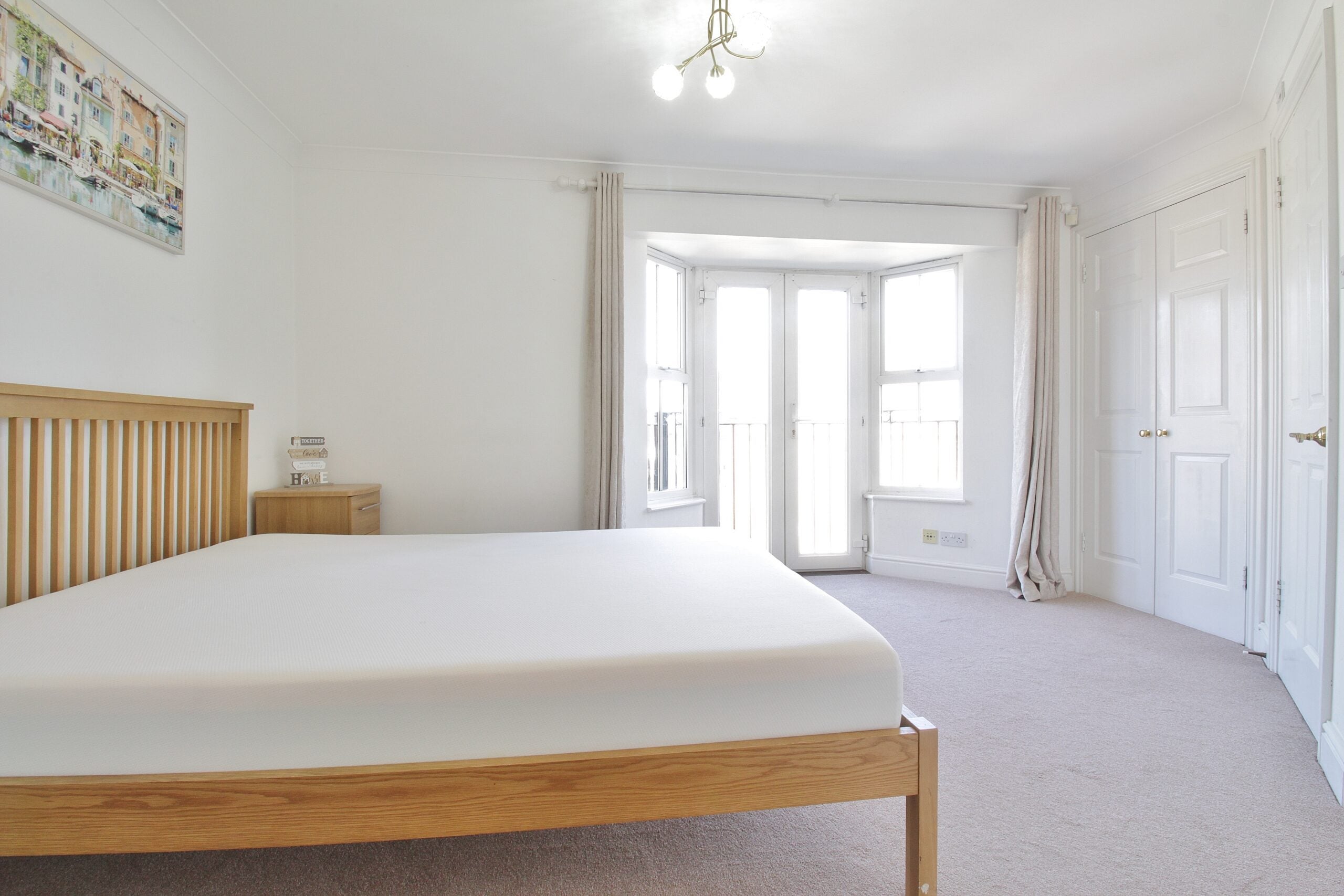 Flat Draper Close in Greater London