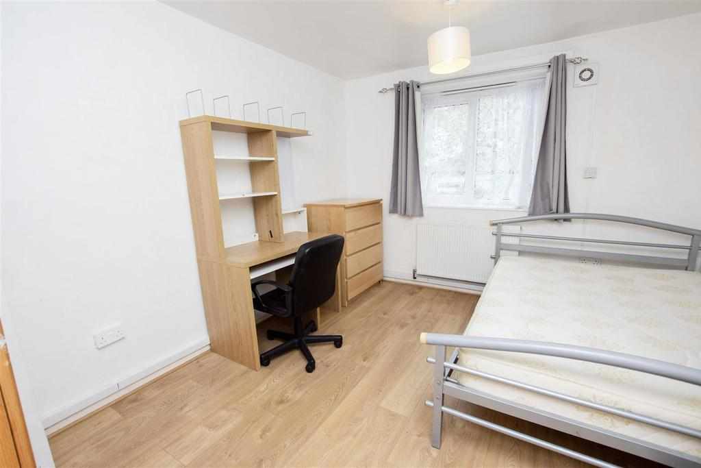 Flat Rebecca Drive in Birmingham