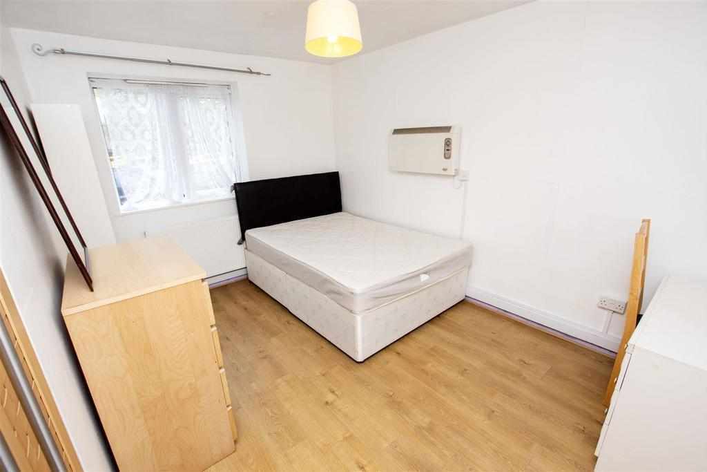 Flat Rebecca Drive in Birmingham