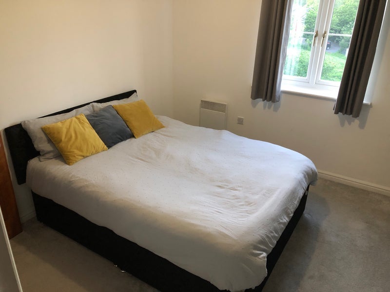Room Wild Field in Broadlands