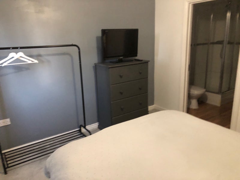 Room Wild Field in Broadlands