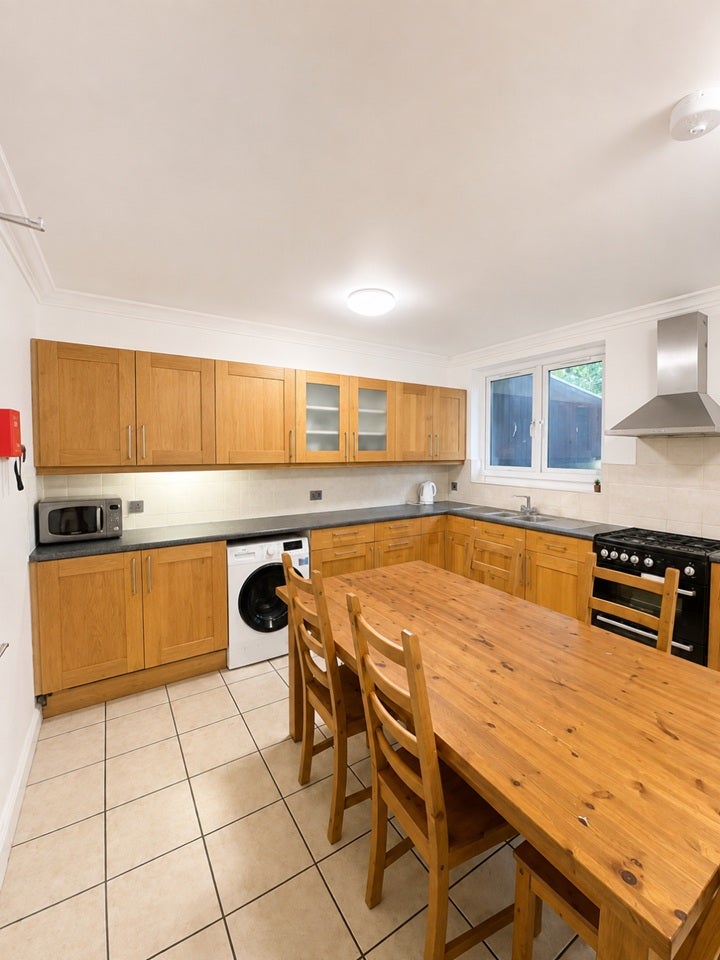 Room Tresham Crescent in City of Westminster