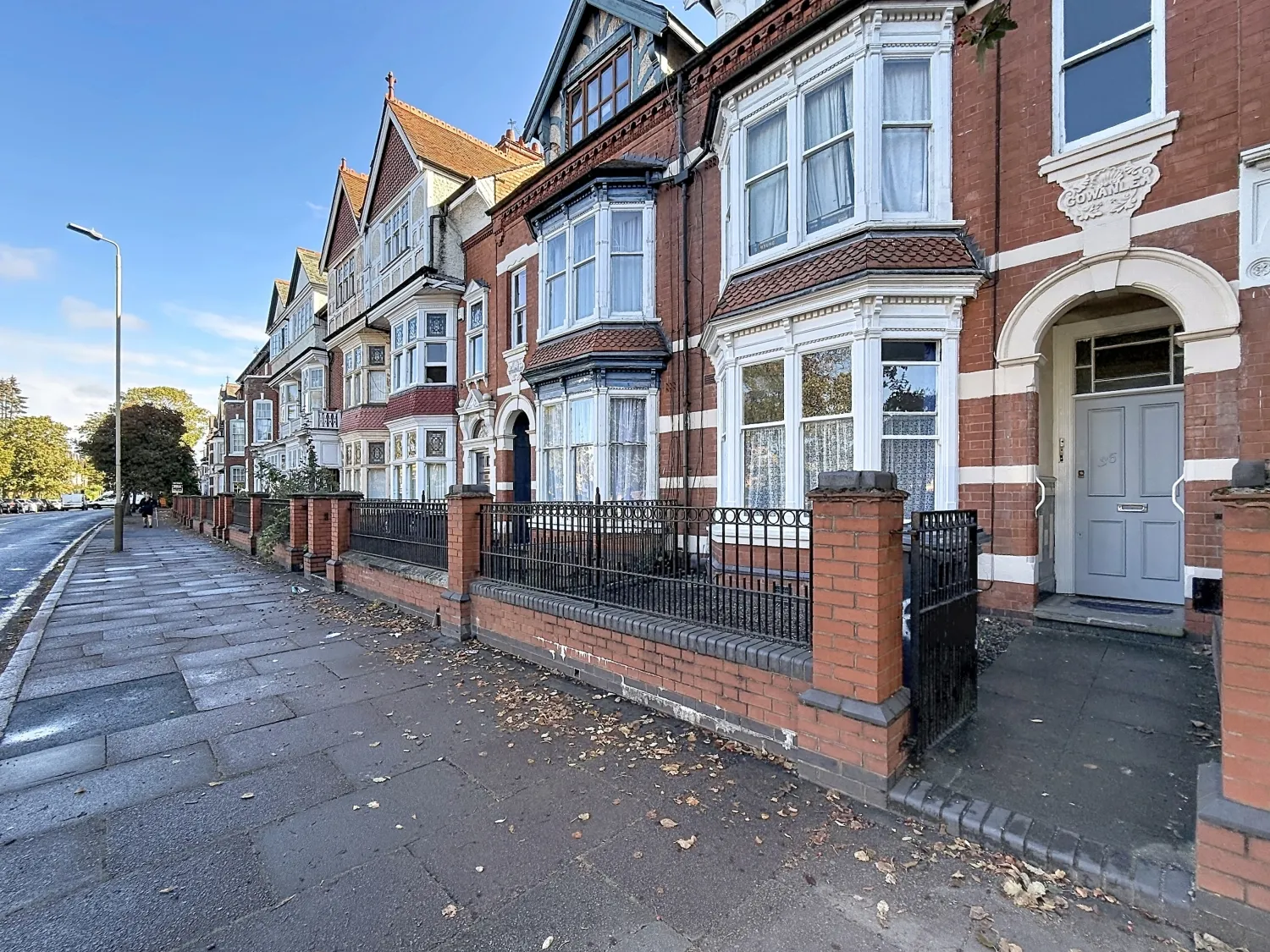 Flat Fosse Road South in Leicester