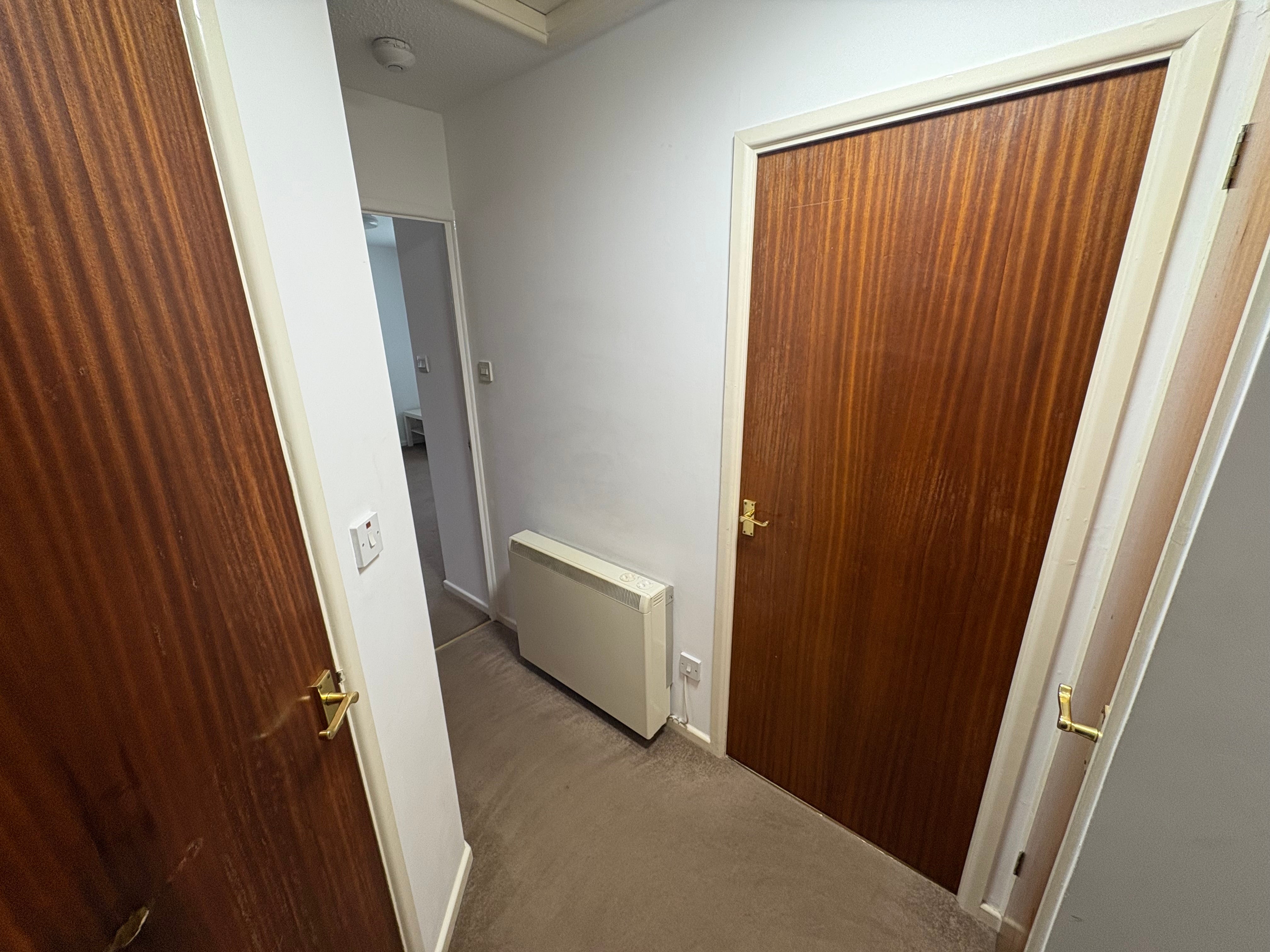 Flat Midland Place in Tregof