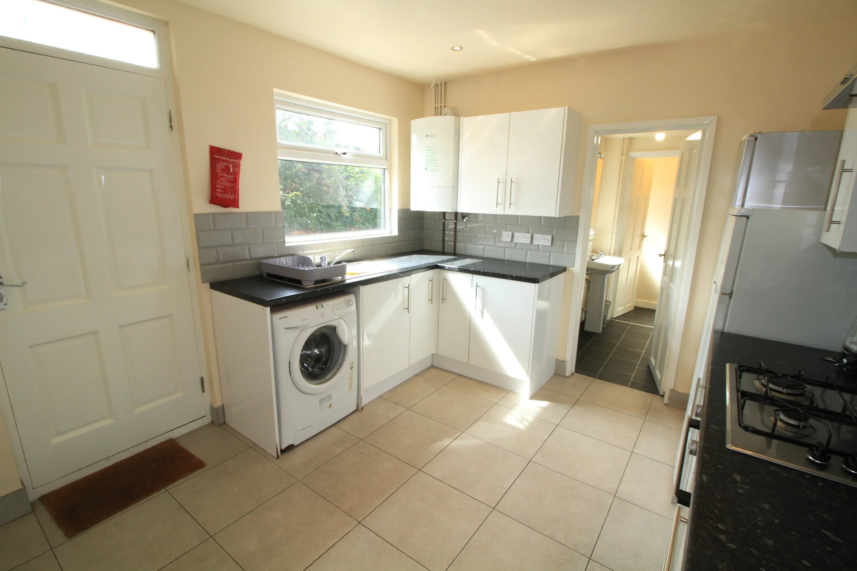 Room Beeston Road in Nottingham