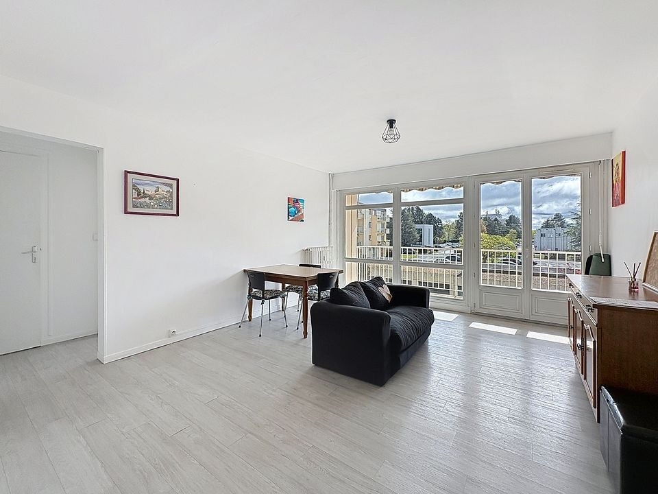 Flat Quai Monge in Angers