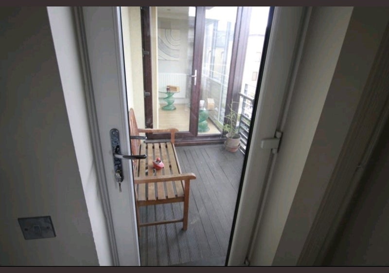 Room Managers Street in Greater London