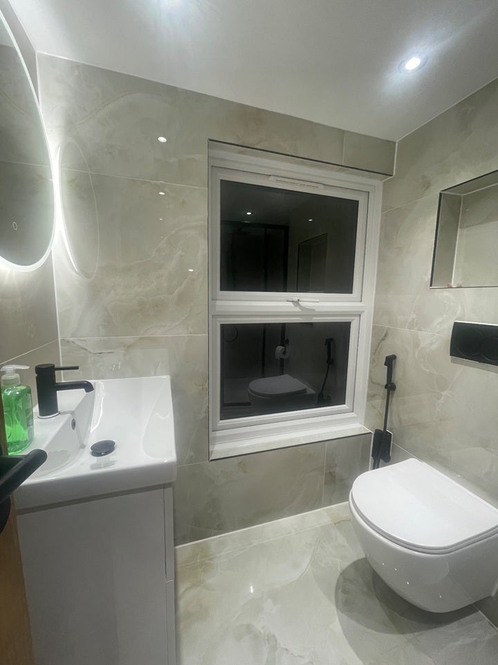 Room Durham Road in Greater London