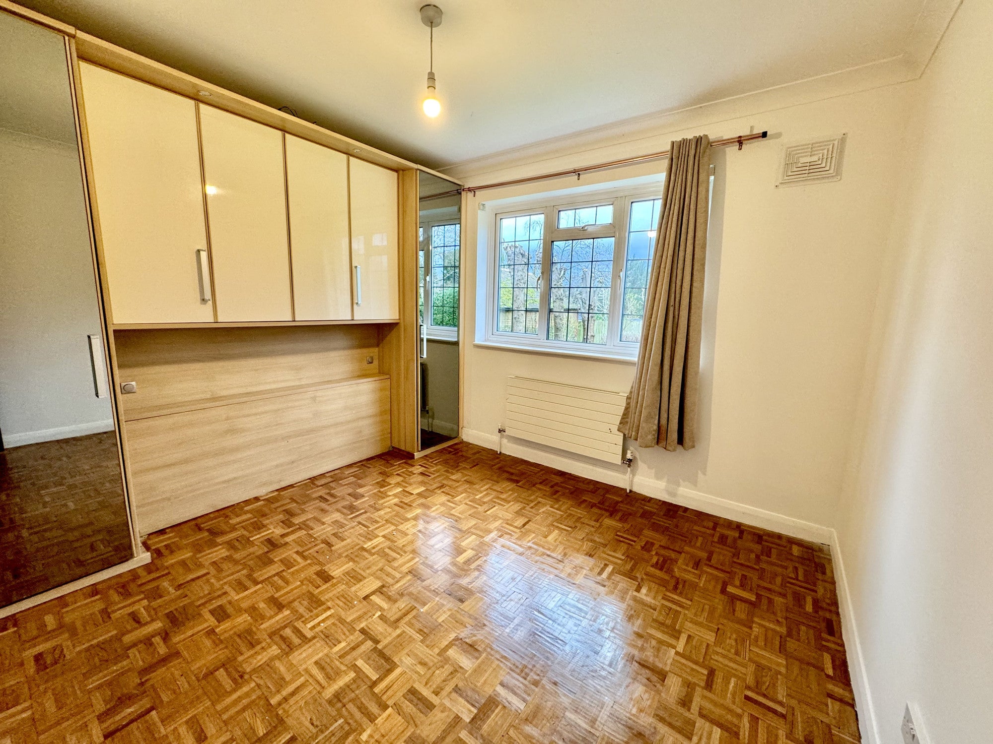 Flat Westfield Park in Greater London