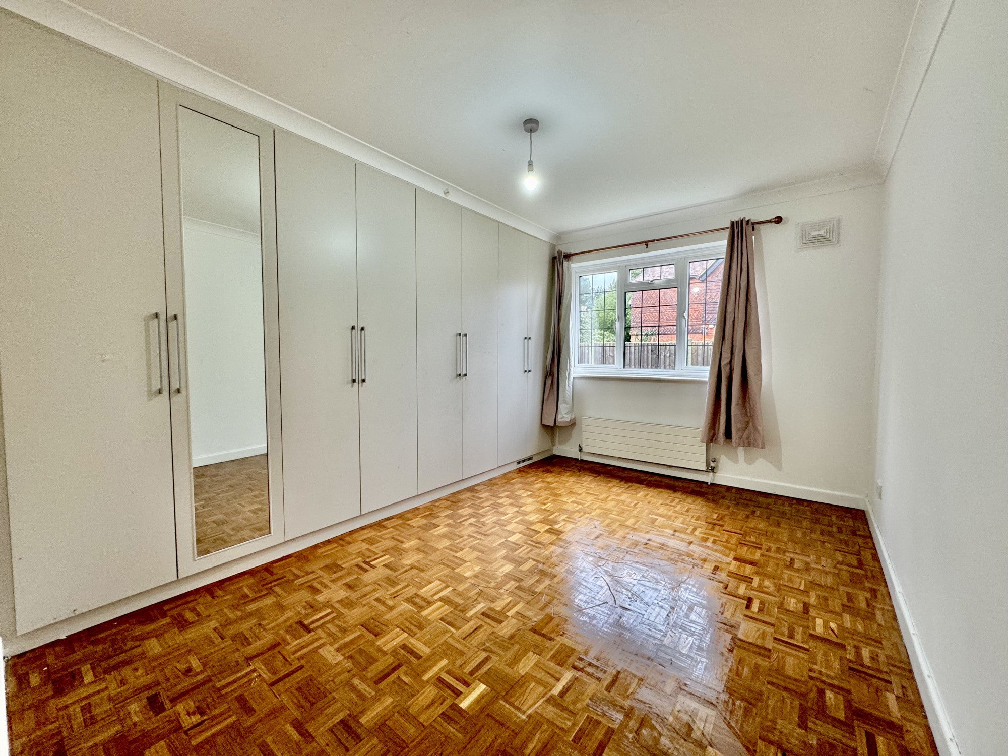 Flat Westfield Park in Greater London