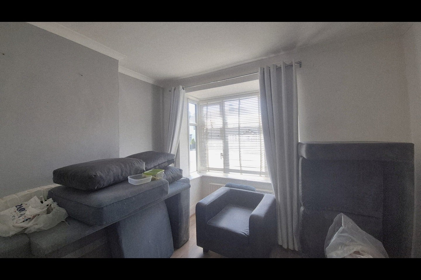 House Garrard Close in Greater London