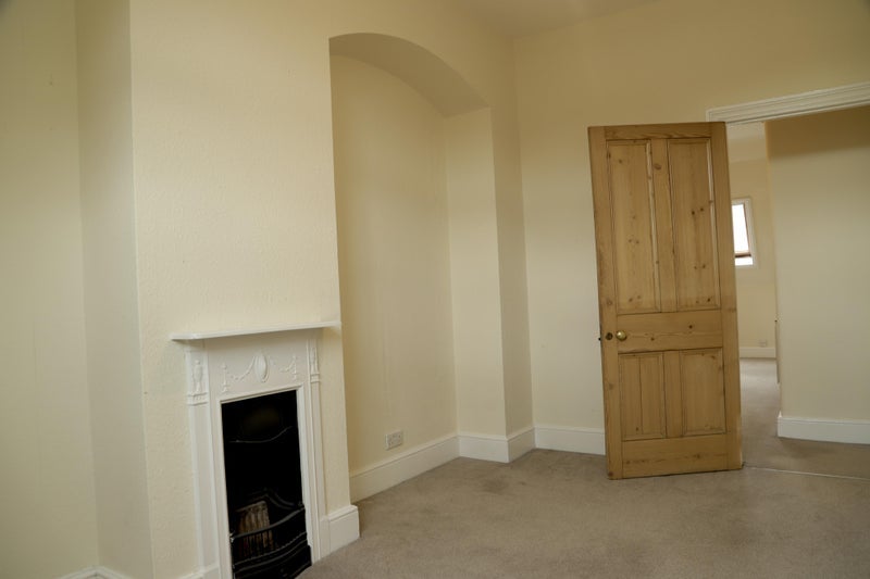 Flat Trafalgar Road in Greater London