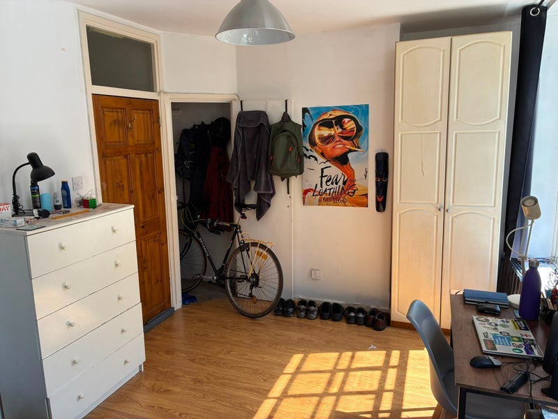 Room Penfold Street in City of Westminster