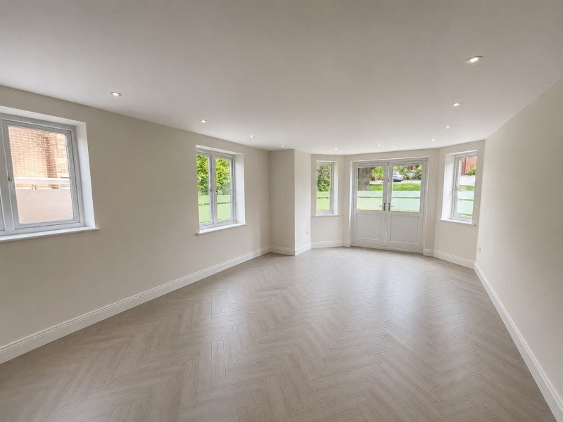 Flat Epsom Road in Guildford