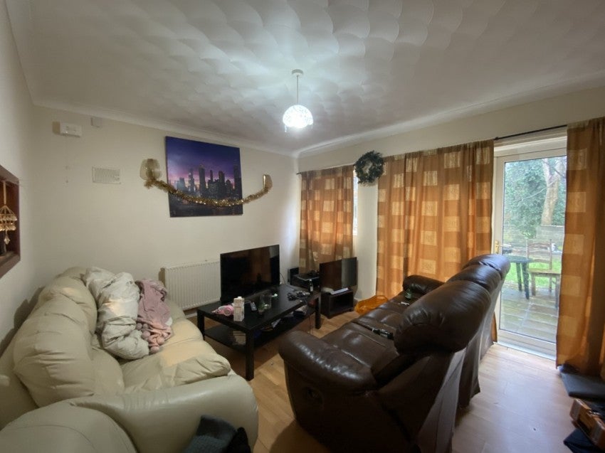 Flat Milton Road in Southampton