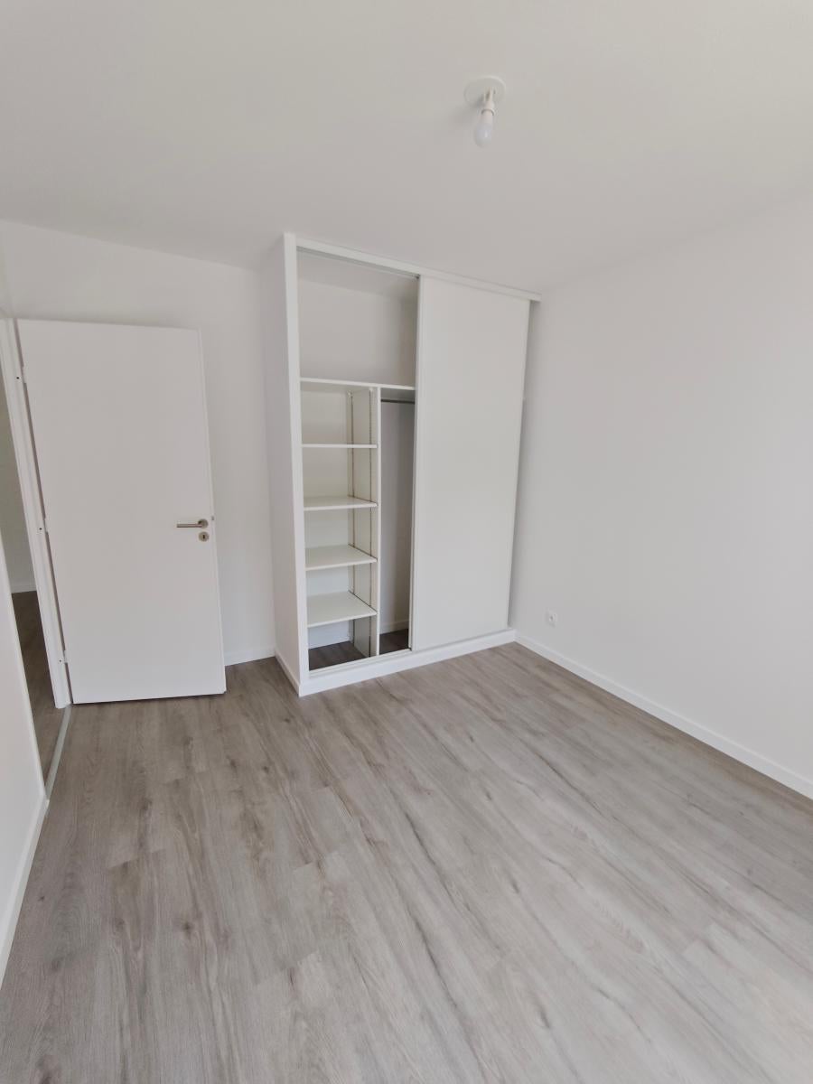 Flat Boulevard de Valmy in Colombes