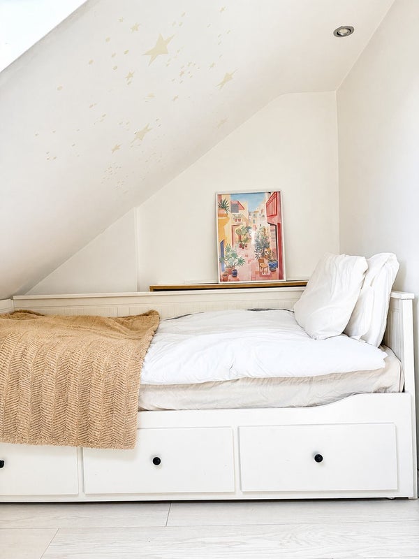 Room Ederline Avenue in Greater London