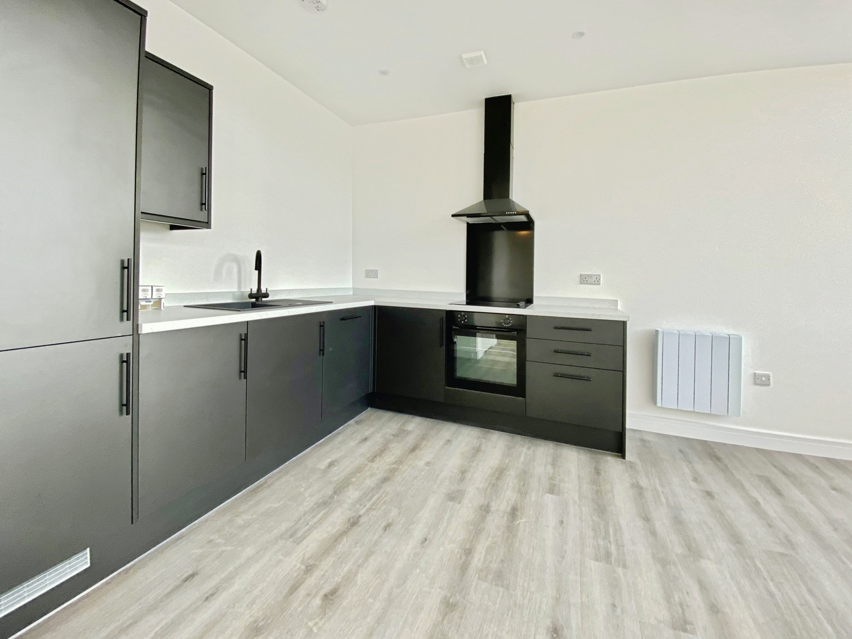 Flat Oundle Road in Peterborough
