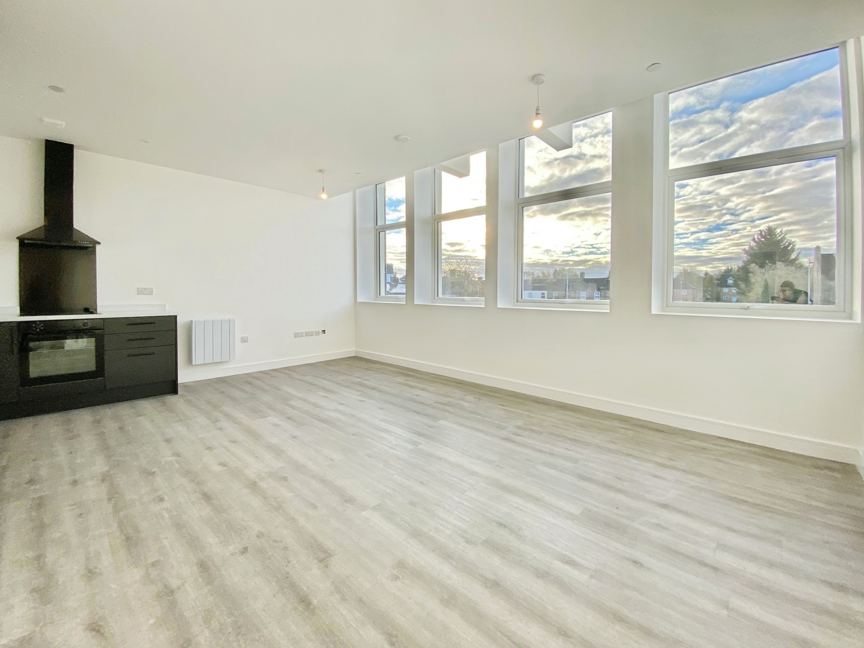 Flat Oundle Road in Peterborough