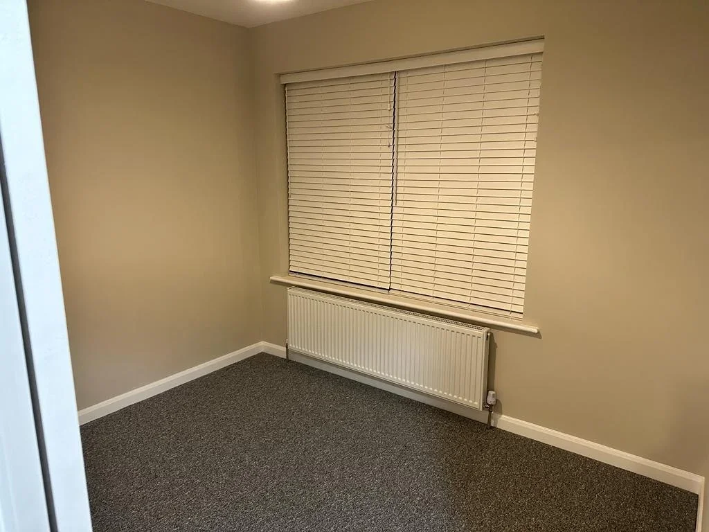 Flat Goring Way in Greater London