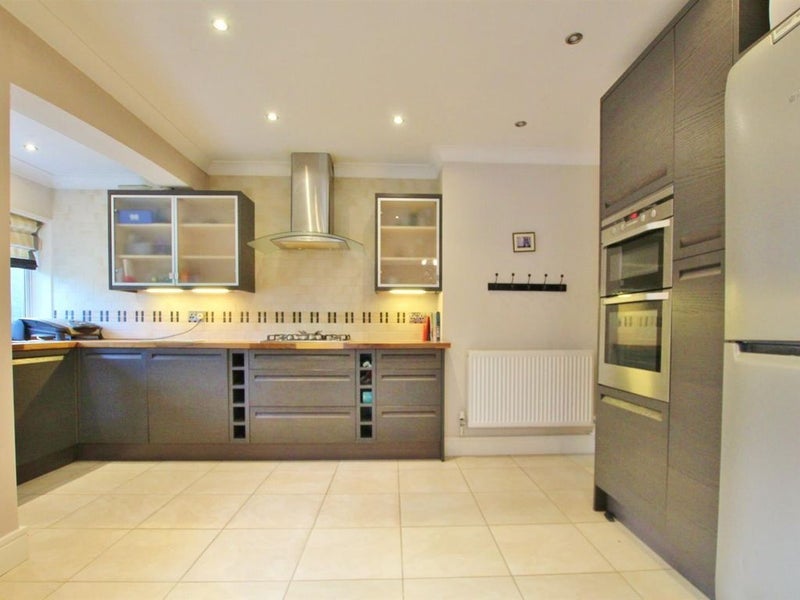 Room East Avenue in Bournemouth