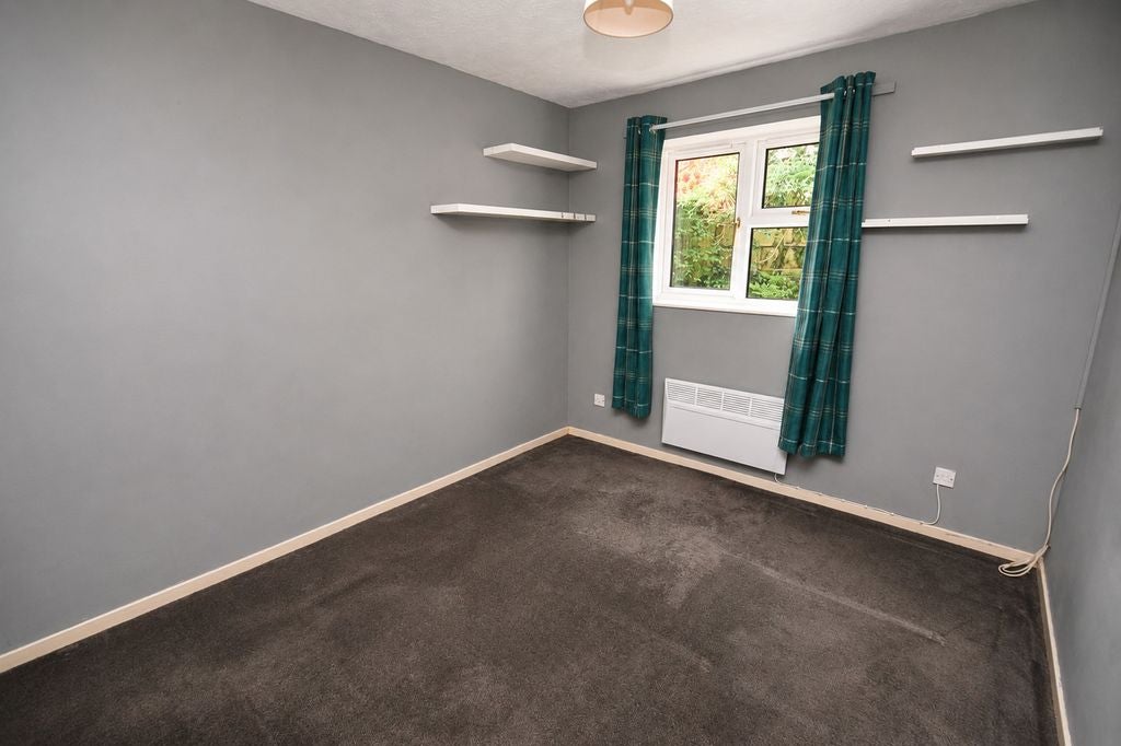 Flat Murrain Drive in Maidstone