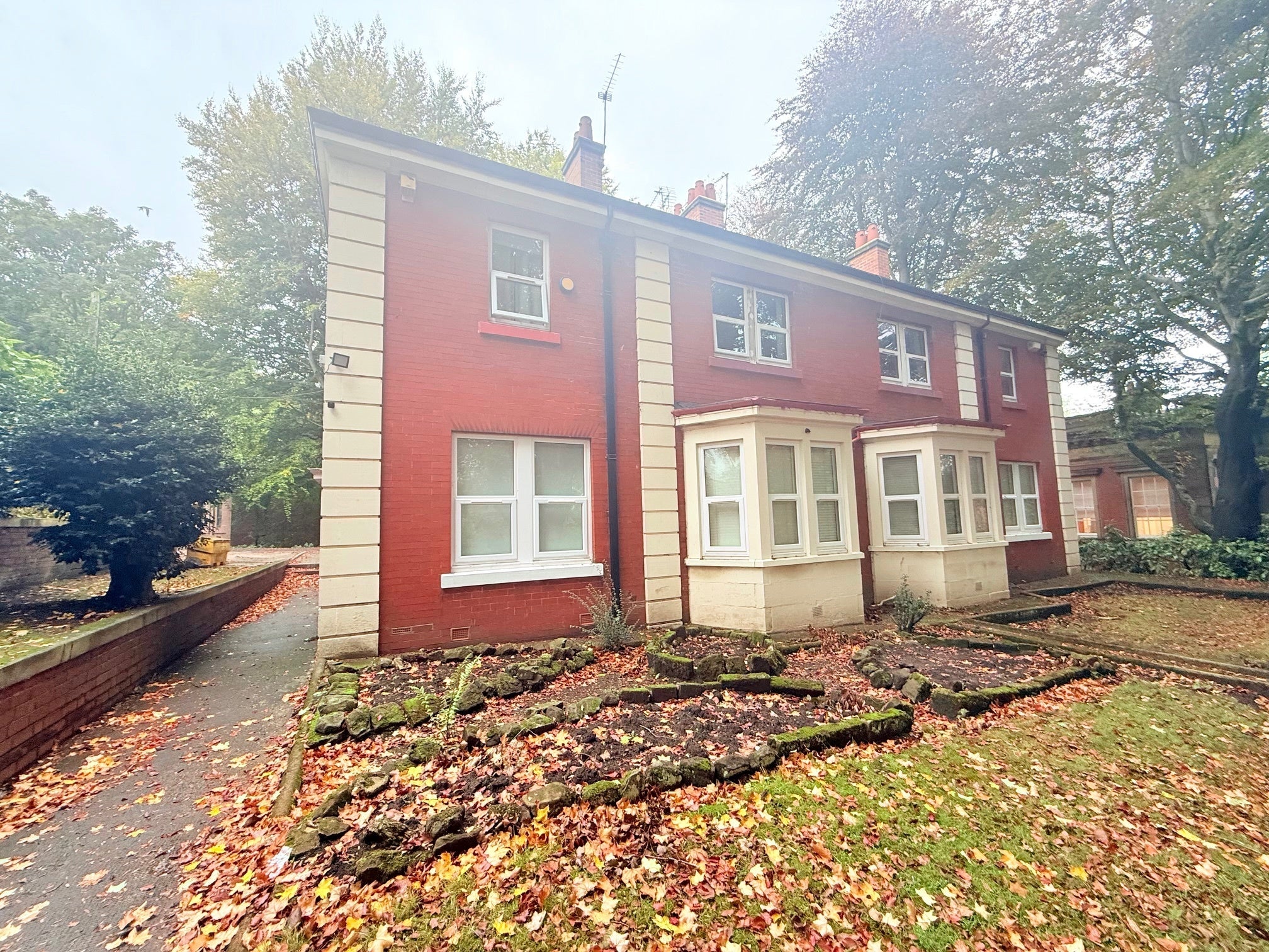 House Redhills Lane in Durham