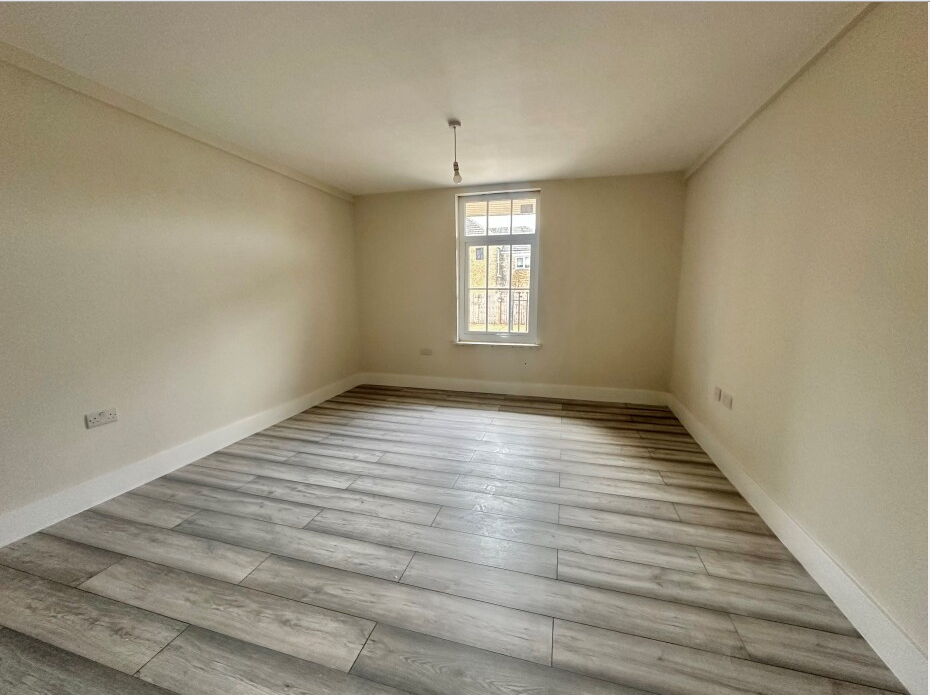 Flat Prince's Walk in Fenland District