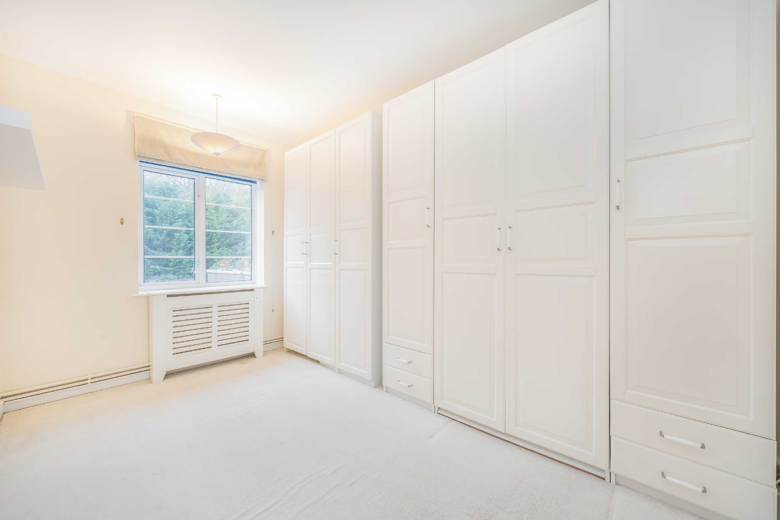 Flat Wimbledon Park Side in London