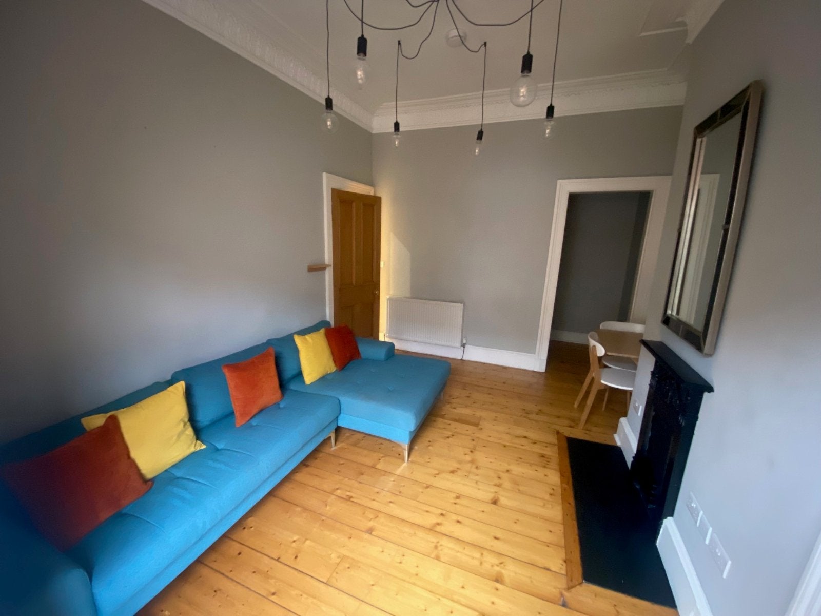 Flat Steel's Place in City of Edinburgh
