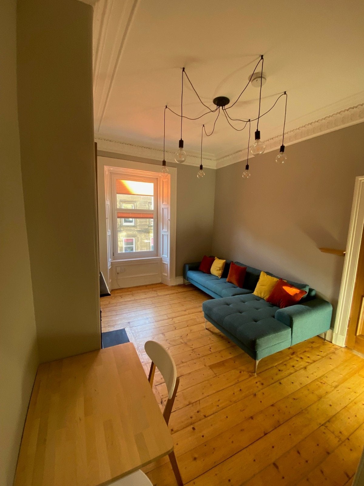 Flat Steel's Place in City of Edinburgh