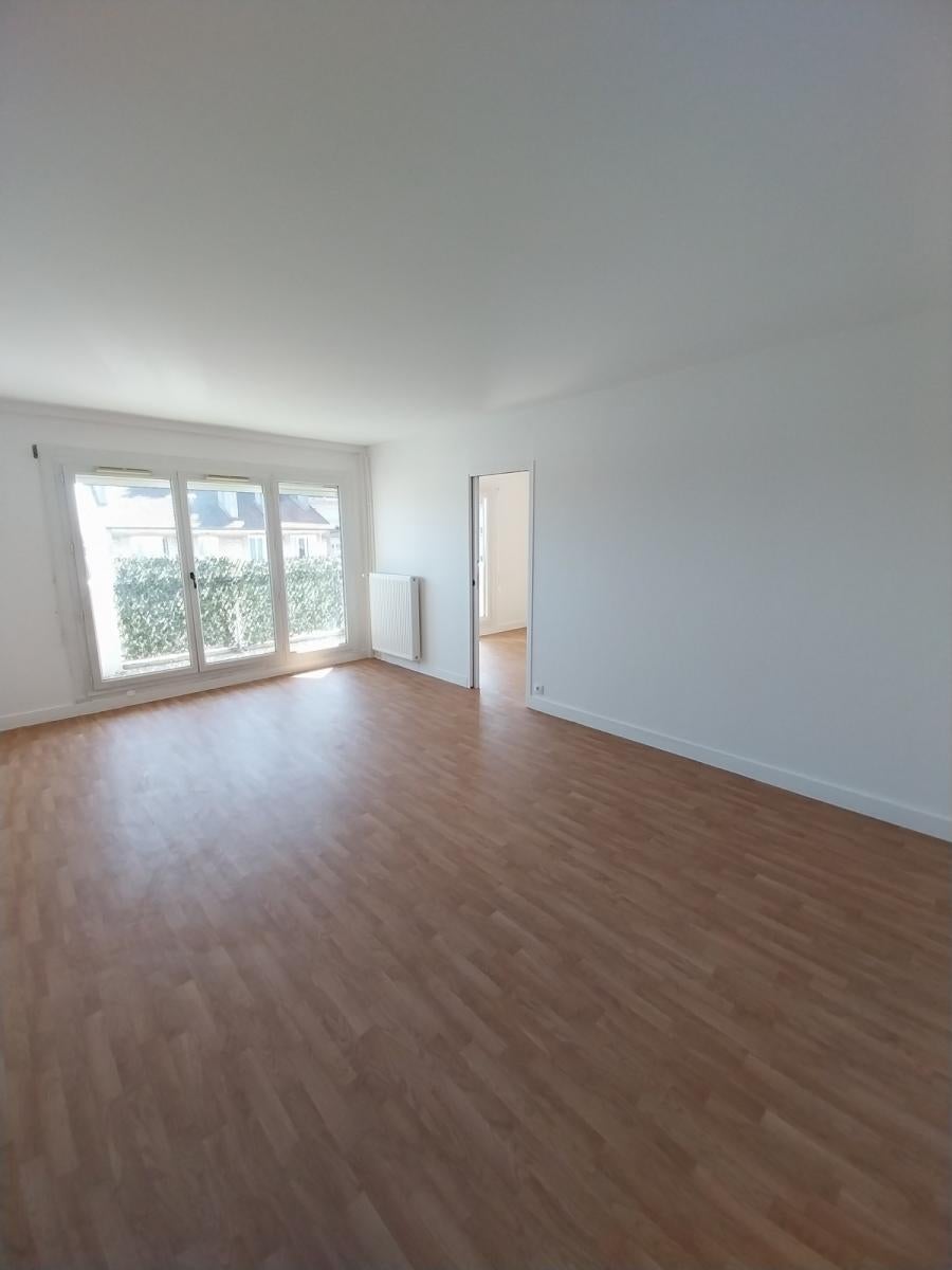 Flat Avenue Gallieni in Épinay-sur-Seine