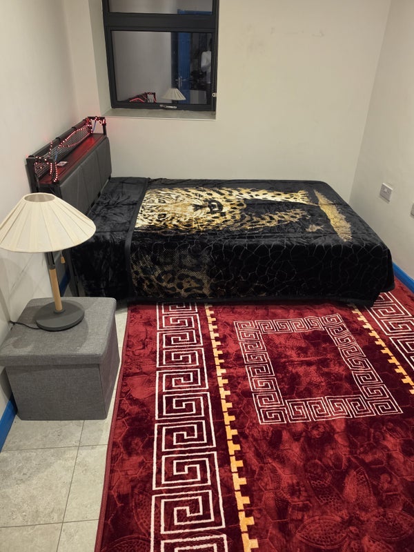Room Pycroft Way in Greater London