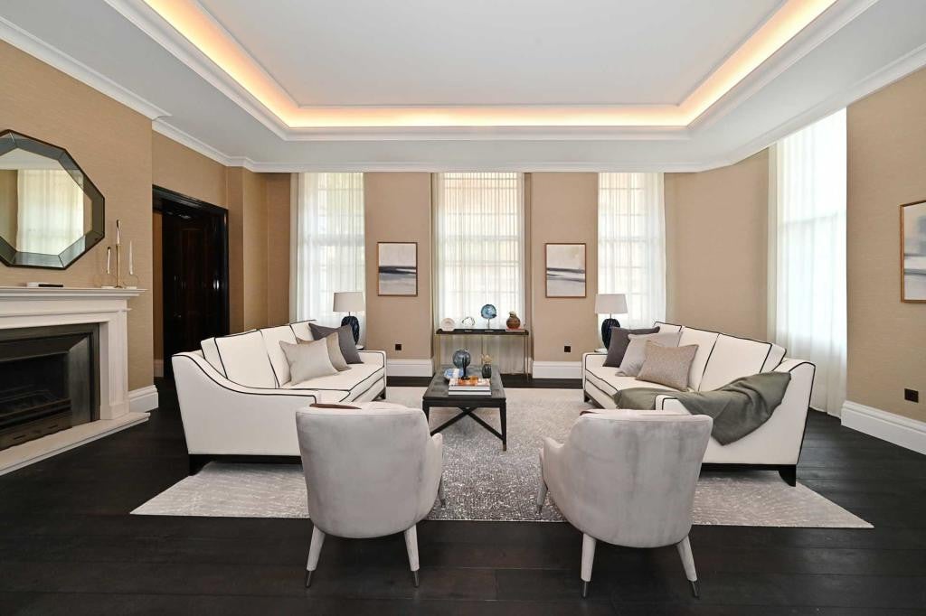 Flat Rupert Street in City of Westminster