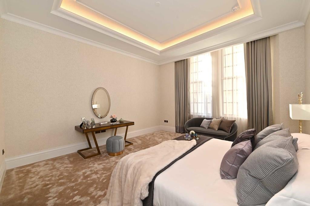 Flat Rupert Street in City of Westminster