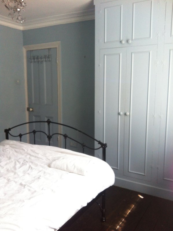 Room Victoria Park Road in Greater London